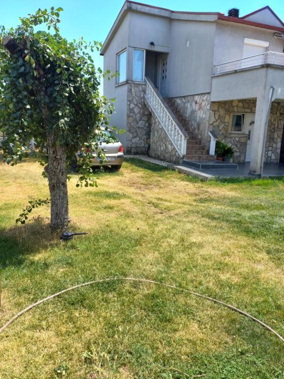 بيت شباب Traveler'S Rest - Near Podgorica Airport Mitrovici  المظهر الخارجي الصورة