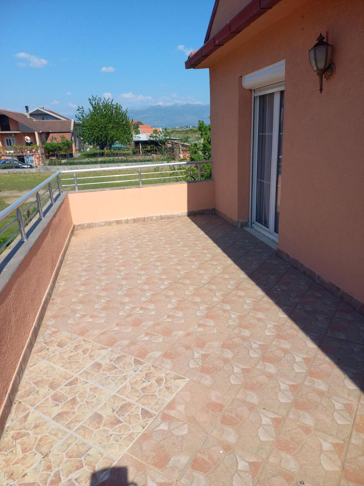 بيت شباب Traveler'S Rest - Near Podgorica Airport Mitrovici  المظهر الخارجي الصورة